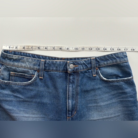 JOE’S High Rise Blue Theresa Jean Shorts with Distressed Hem Size 31 - Picture 7 of 12